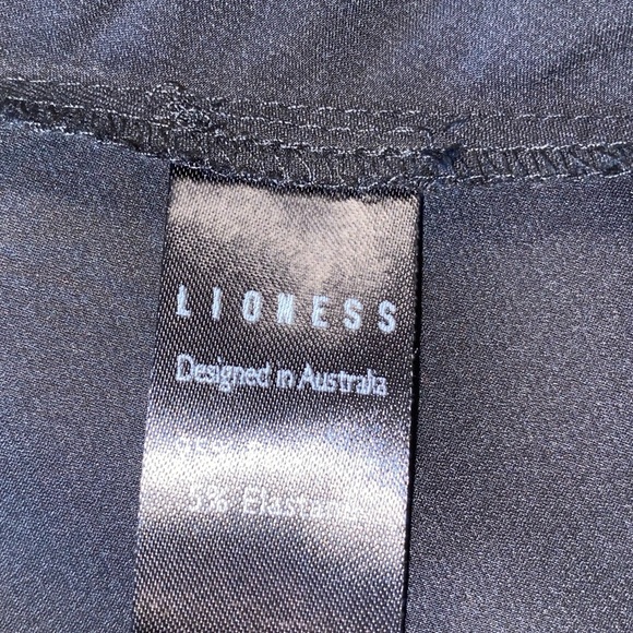 Lioness Harlow Elegant Black Sleeveless Mini Cocktail Party Dress holiday party - Picture 9 of 9